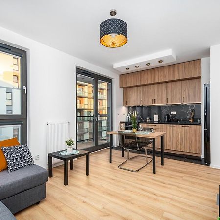 Apartament Apart D&K Free Parking Marcina Kasprzaka 29C Warszawa Zewnętrze zdjęcie